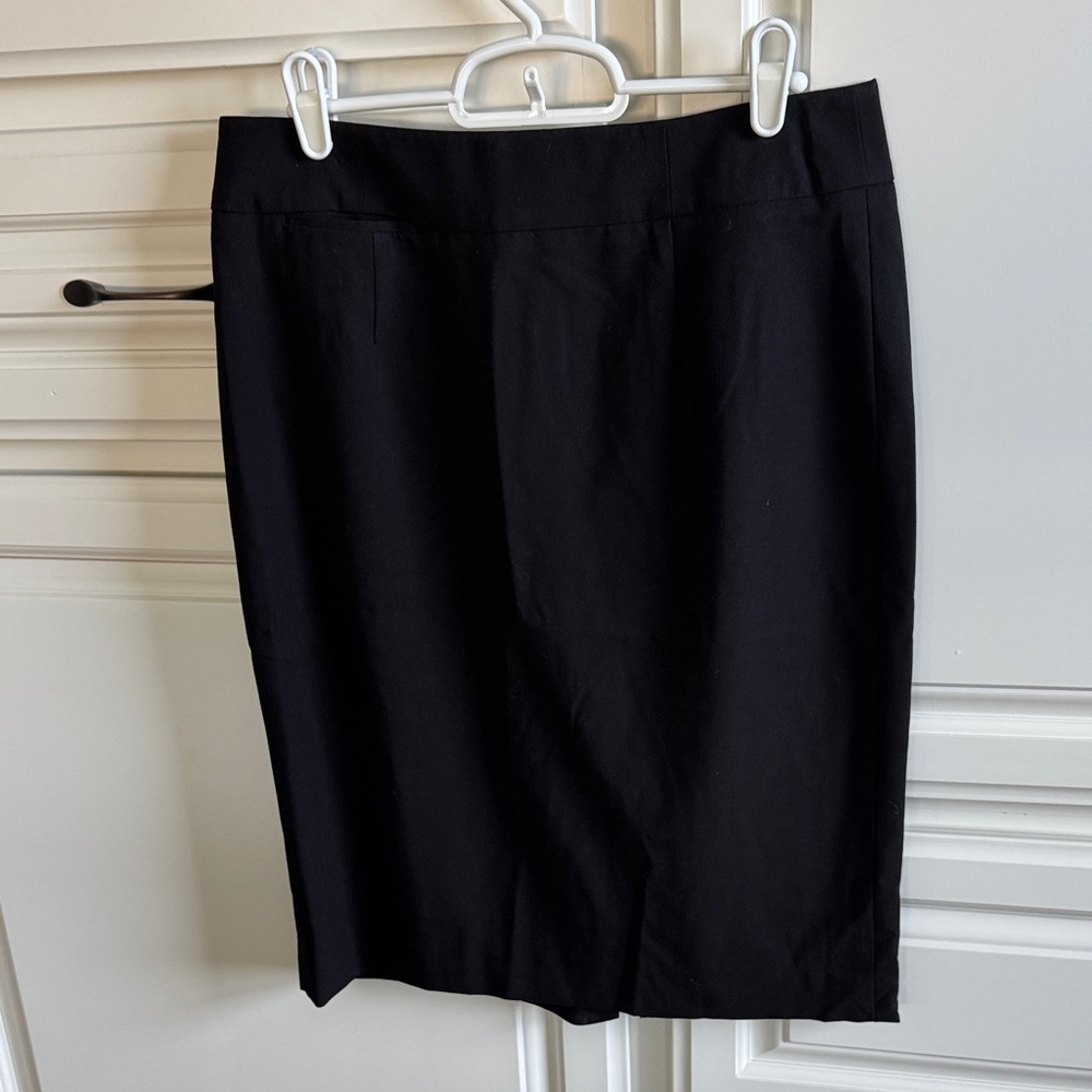 Calvin Klein Classic Black Pencil Skirt